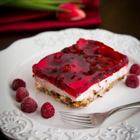 Raspberry Pretzel Jello Dessert