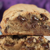 Levain Bakery Chocolate Chip Cookies