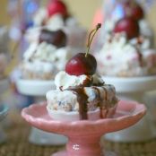 Mini Strawberry and Blueberry Ice Cream Pies