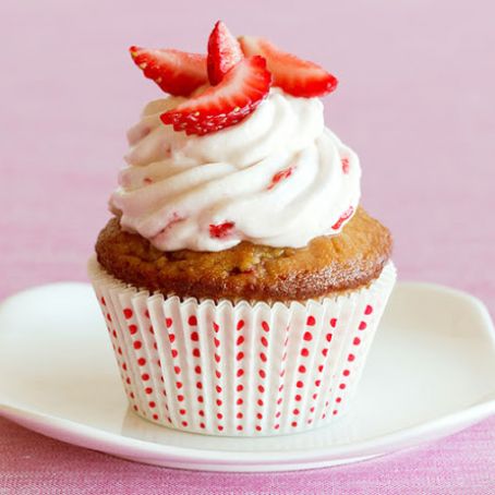 Strawberry Cupcakes {gluten-free}