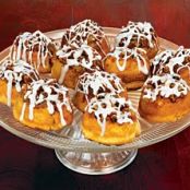 QUICK AND EASY CINNAMON ROLLS