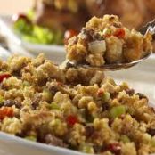 Spicy Pecan-Cornbread Stuffing