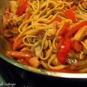 Chicken Lo Mein