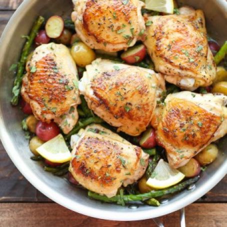 LLEMON CHICKEN WITH ASPARAGUS AND POTATOES