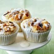 Amaretto Apple Streusel Cupcakes