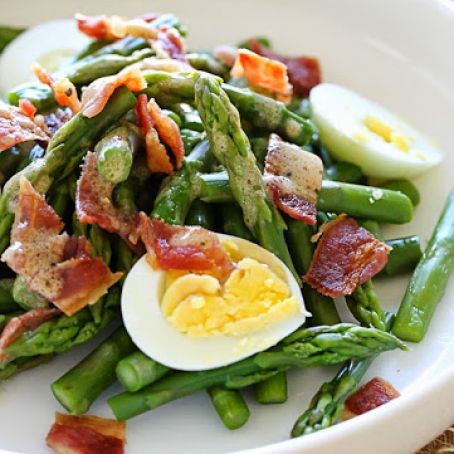 Asparagus Egg and Bacon Salad
