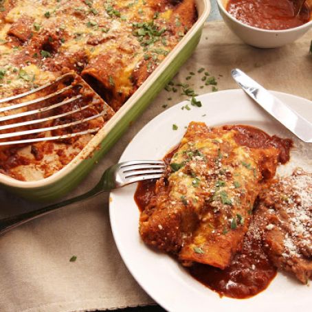 Easy Pressure Cooker Chicken Enchiladas