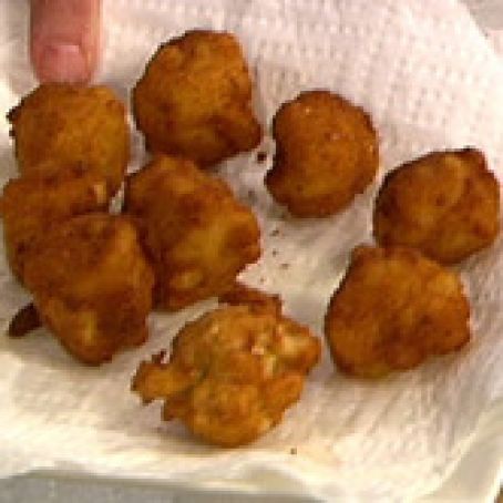 Chew:  Clinton Kelly's Mac N Cheese Bites