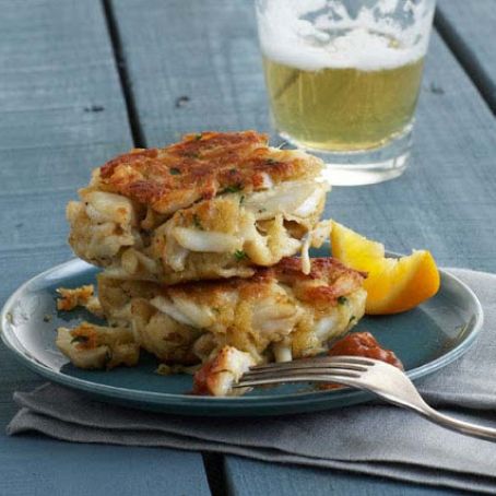 Classic Maryland Crab Cakes