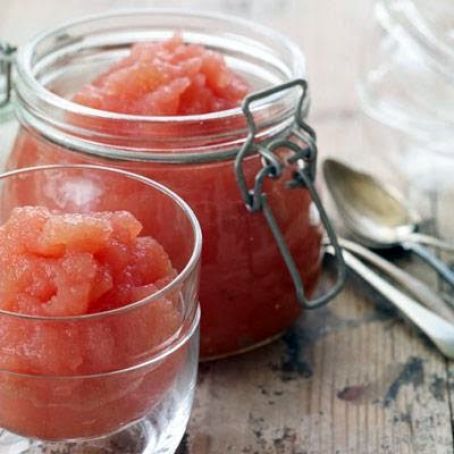 Rosey Red Applesauce