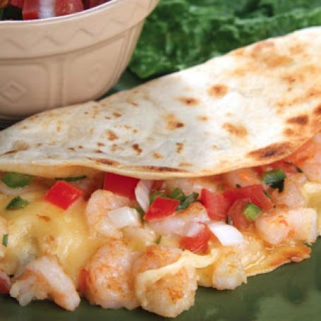 QUESADILLA DE CAMARON Y QUESO