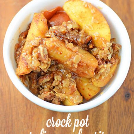 Crock Pot Praline Apple Crisp