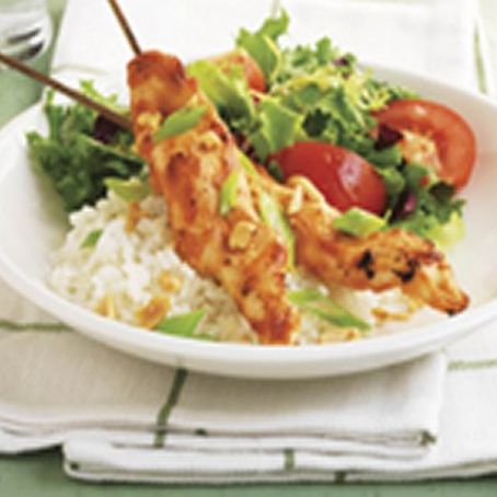 Easy Chicken Skewers with Peanut Sauce