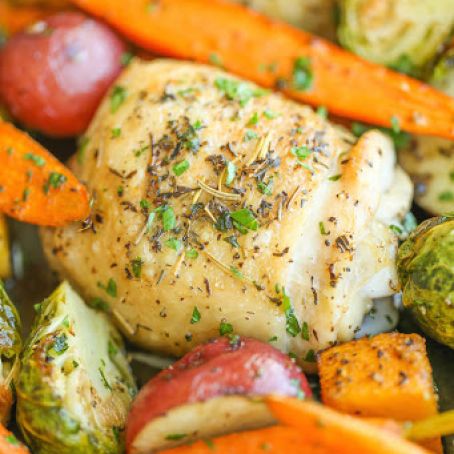ONE PAN ROASTED CHICKEN WITH FALL VEGETABLES