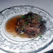 TENDERLOIN WITH WINE/MUSHROOM SAUCE
