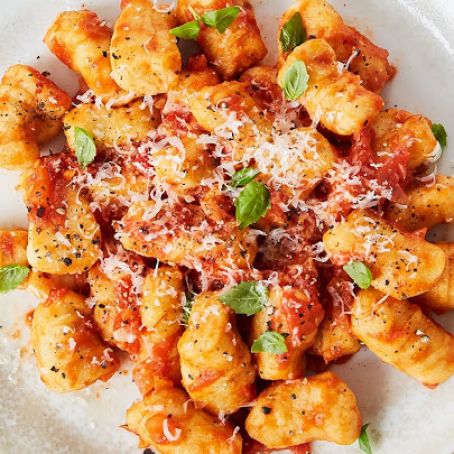 Gluten-Free Cauliflower Gnocchi Pomodoro