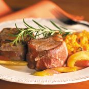 Pork Filet Mignons w/Sweet Potato Puree, Raisins & Caramelized Apples