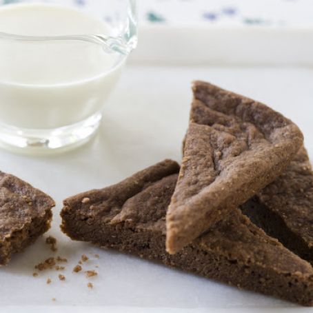 Chocolate Shortbread with White Chocolate Sauce
