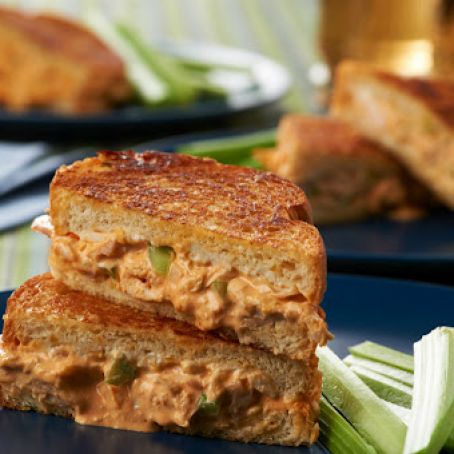 Buffalo Chicken Grilled Cheese Sandwich (David Venable)