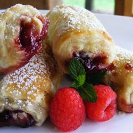 Raspberry Pain au Chocolat (Raspberry Chocolate Croissants)