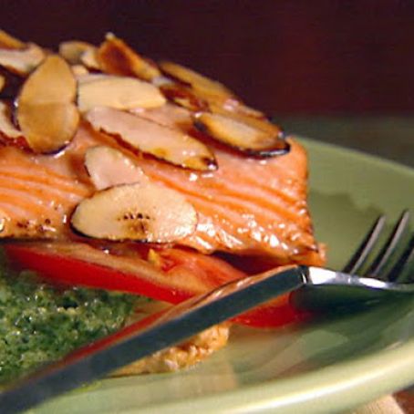 Salmon with Puff Pastry and Pesto