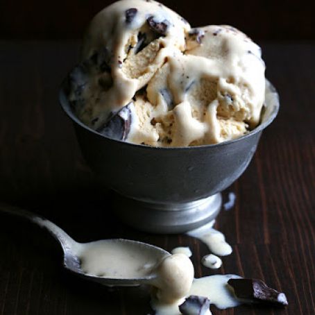 Salted Caramel Chocolate Chunk Ice Cream