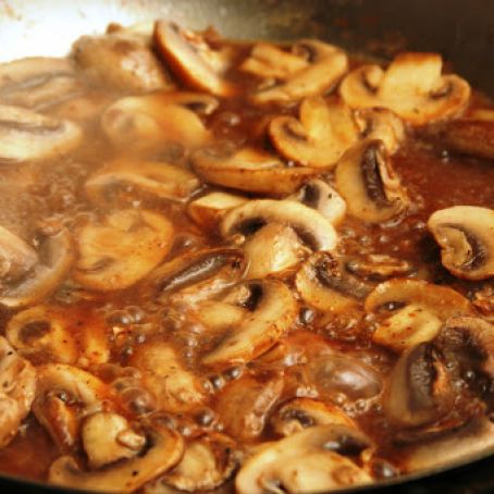 Sautéed Mushrooms with Red Wine