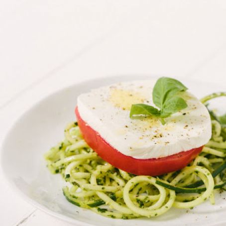 Caprese Zucchini Noodle
