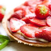 Chocolate-lined Strawberry Pie Recipe