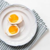 Japanese Soft Boiled Eggs (Ramen Eggs)
