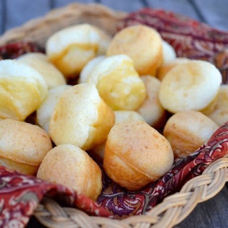Brazilian Cheese Puffs with Ranchero Queso Fresco