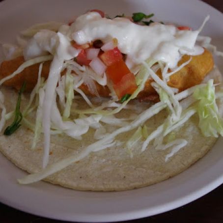 TACOS DE PESCADO ESTILO ENSENADA