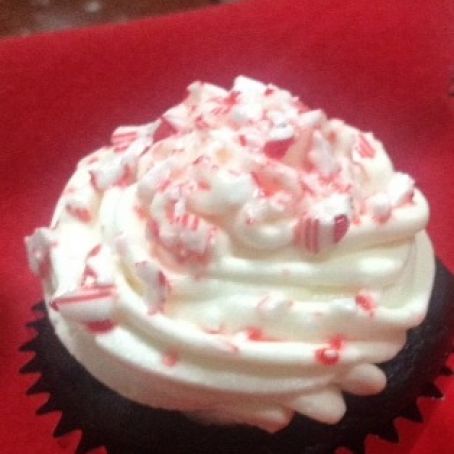 Skinny Chocolate Peppermint Cupcakes!