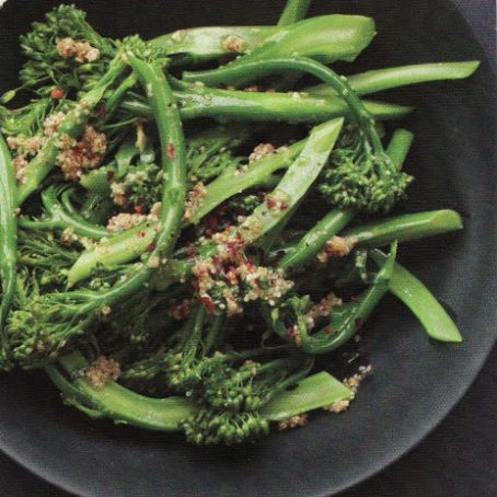 Broccolini with Spicy Sesame Vinaigrette