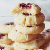 Raspberry-almond shortbread cookies