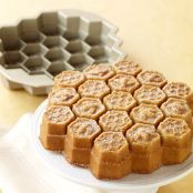 Honeycomb Pull-Apart Cake