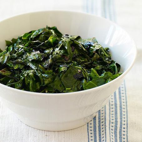 Quick and Crunchy Collard Greens