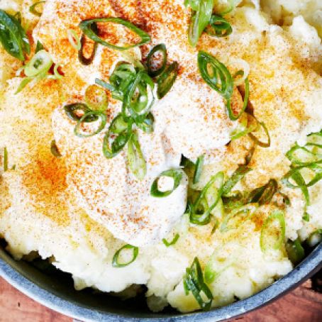 Sour Cream Mashed Potatoes with Paprika
