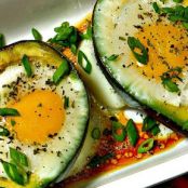 Paleo Baked Eggs in Avocado