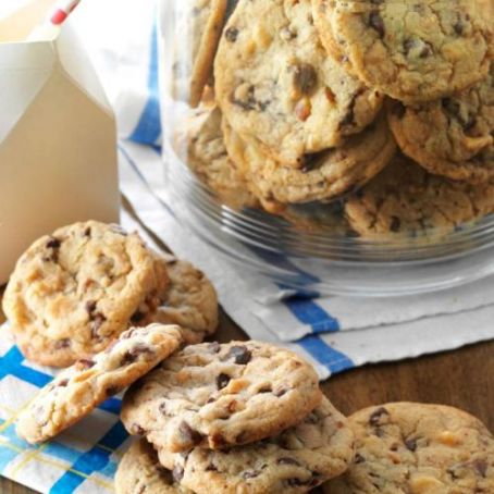 Super Chunky Cookies