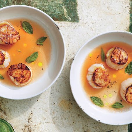 Seared Scallops with Tomato Water, Lime, and Mint