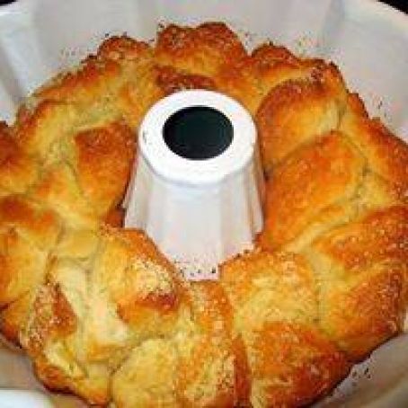 Garlic Parmesean Pull Apart Bread