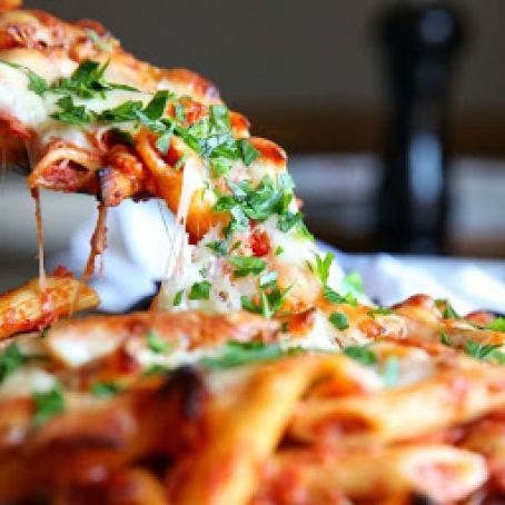 Cheesy Sun-dried Tomato Penne Pie