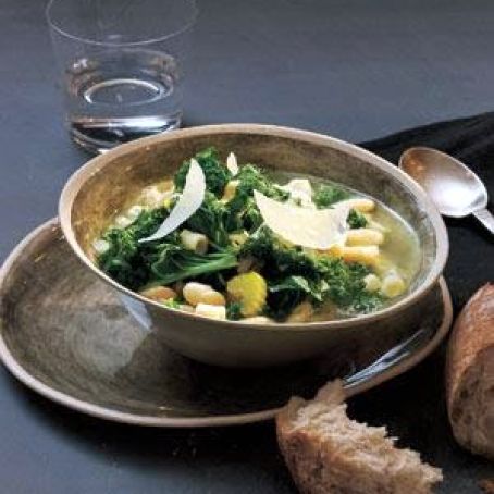 Kale and White Bean Soup Recipe. | Real Simple Recipes