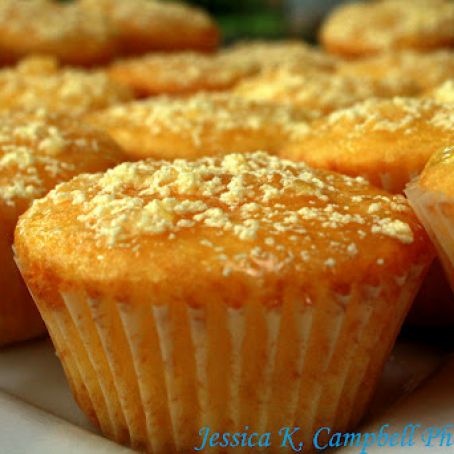 Pineapple Cupcakes