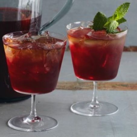 Blackberry-Bourbon Iced Tea