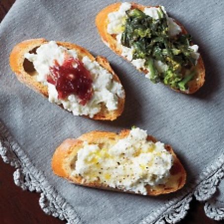Crostini with Ricotta and Broccoli Rabe