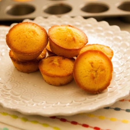 Vanilla-Lilikoi Poundcake