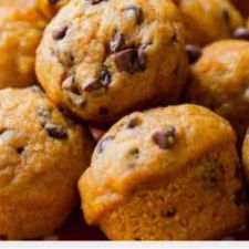 Pumpkin Chocolate Chip Muffin