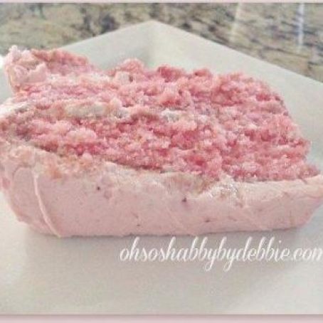 The Best Strawberry Cake ever